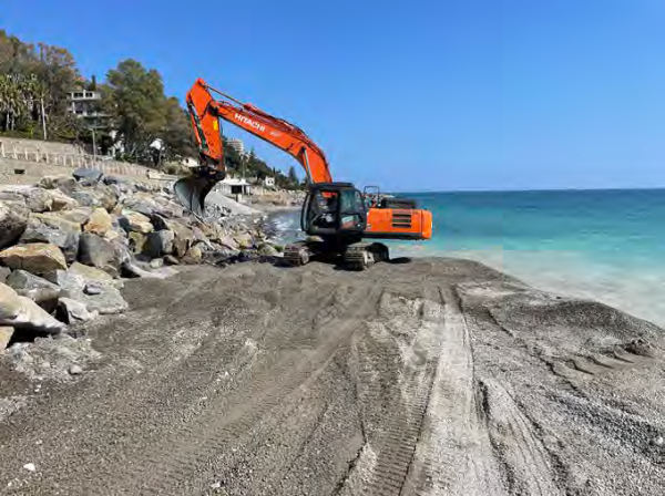 Escavatore "Fiat Hitachi ZX350-7"